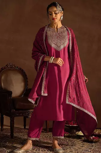 Red Floral Embroidered Regular Kurta with Trousers & Dupatta