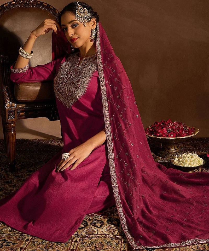 Red Floral Embroidered Regular Kurta with Trousers & Dupatta