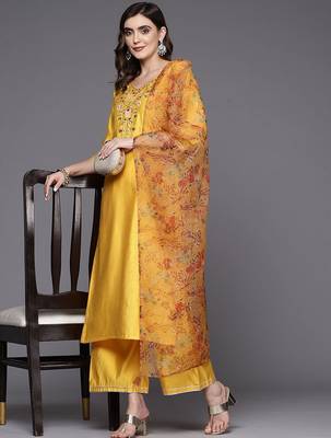 Floral Embroidered Regular Sequinned Liva Kurta with Palazzos & With Dupatta 1