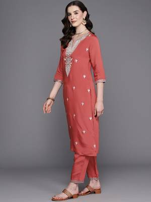 Floral Embroidered Regular Sequinned Kurta With Trousers & Dupatta 6