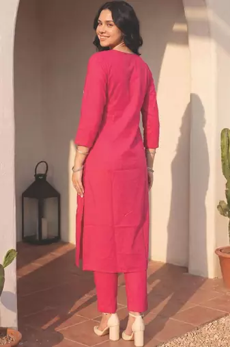 Women Floral Embroidered Regular Pure Cotton Kurta with Trousers