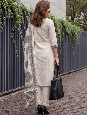 Women Ethnic Motifs Printed Regular Pure Cotton Kurta with Trousers & With Dupatta 6