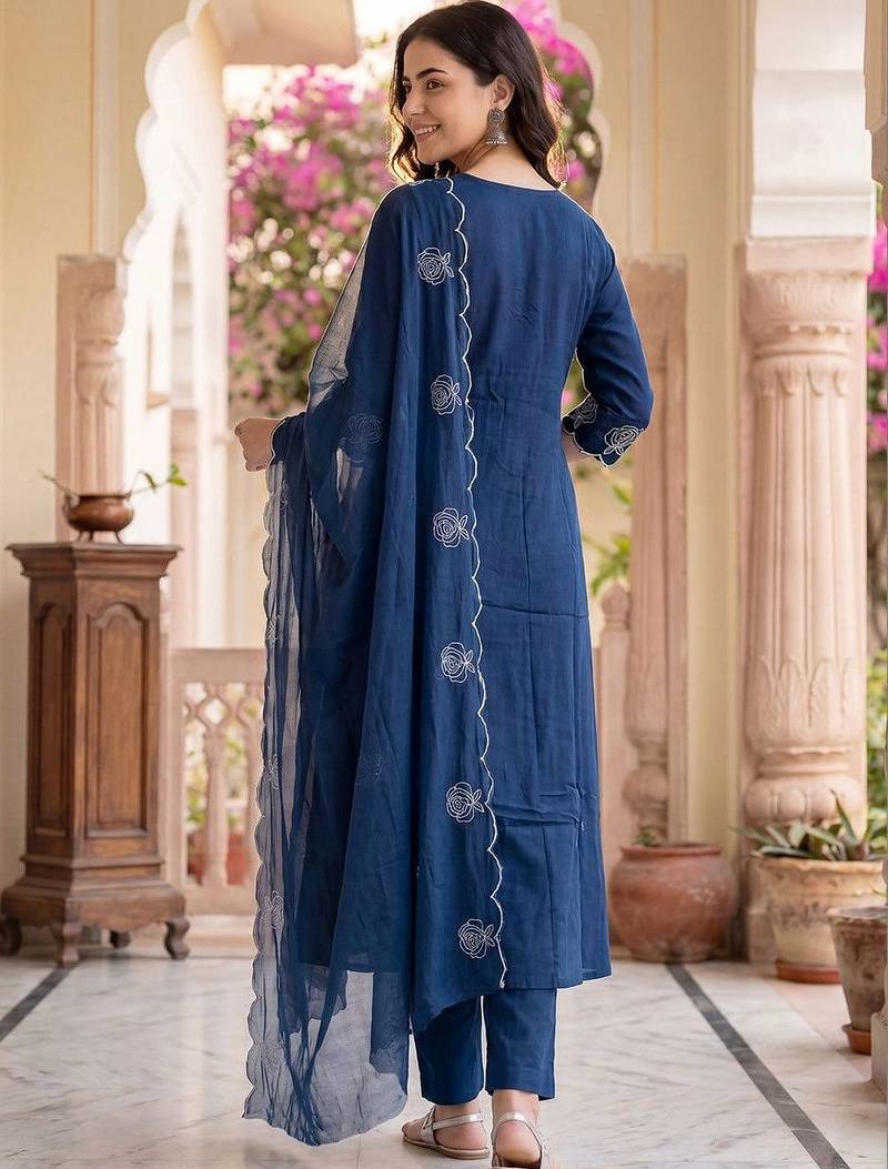Women Ethnic Motifs Embroidered Pleated Thread Work Kurta with Trousers & With Dupatta