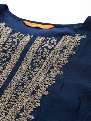 Women Floral Yoke Design Regular Sequinned Kurta with Trousers & Dupatta 2