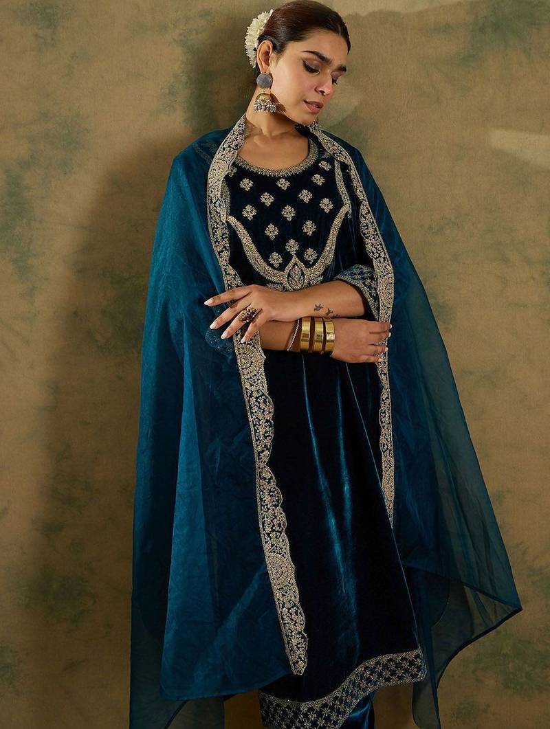 Floral Zari Embroidered Velvet Straight Kurta with Trouser & Dupatta