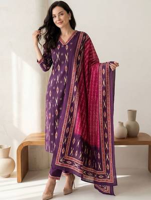women printed regular  cotton kurta with trousers & with dupatta 1