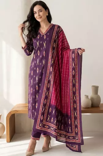 Women Printed Regular Pure Cotton Kurta with Trousers & With Dupatta