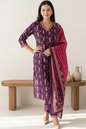 Women Printed Regular Pure Cotton Kurta with Trousers & With Dupatta