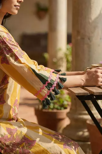 Women Floral Printed Regular Pure Cotton Kurta with Trousers & With Dupatta