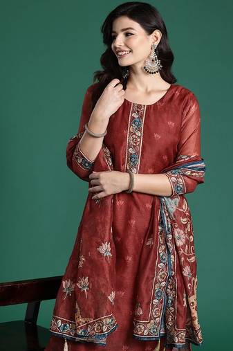 Ethnic Motifs Embroidered Thread Work Chanderi Silk Kurta With Trousers & Dupatta