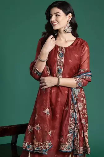 Ethnic Motifs Embroidered Thread Work Chanderi Silk Kurta With Trousers & Dupatta