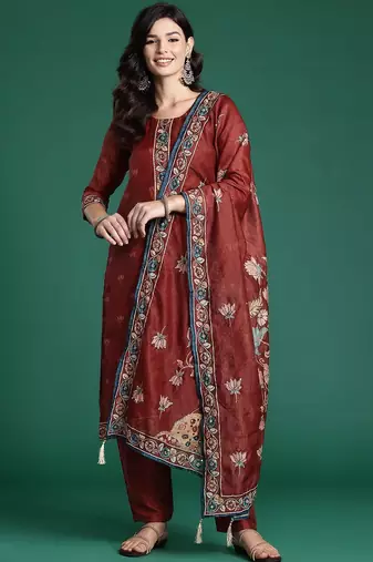 Ethnic Motifs Embroidered Thread Work Chanderi Silk Kurta With Trousers & Dupatta
