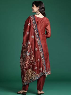 Ethnic Motifs Embroidered Thread Work Chanderi Silk Kurta With Trousers & Dupatta 7