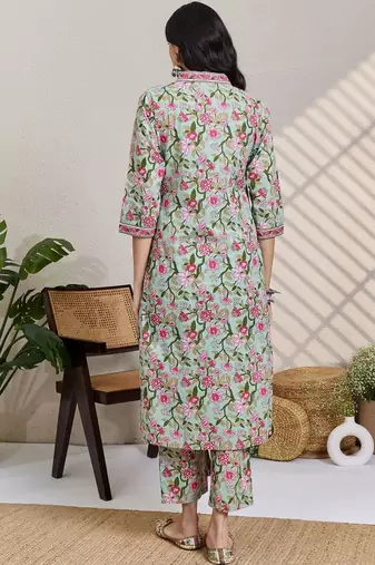 Women Floral Printed Regular Pure Cotton Kurta With Trousers