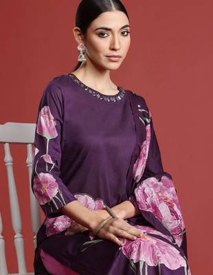 women floral printed  cotton kurta with trousers & with dupatta 2