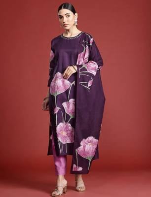 women floral printed  cotton kurta with trousers & with dupatta 1