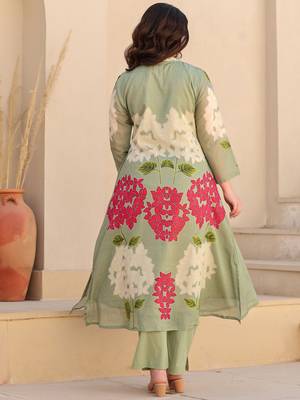 Floral Printed Screen Pure Cotton Kurta With Trousers 5