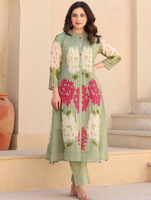 Floral Printed Screen Pure Cotton Kurta With Trousers 6