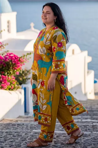 Plus Size Mustard Printed Straight Kurta Trousers Set