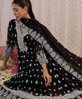 Ethnic Motifs Embroidered Pure Cotton Anarkali Kurta With Trouser And Dupatta 1