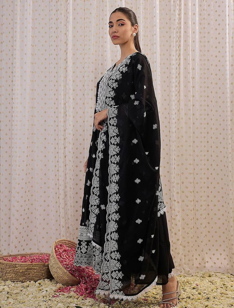 Ethnic Motifs Embroidered Pure Cotton Anarkali Kurta With Trouser And Dupatta