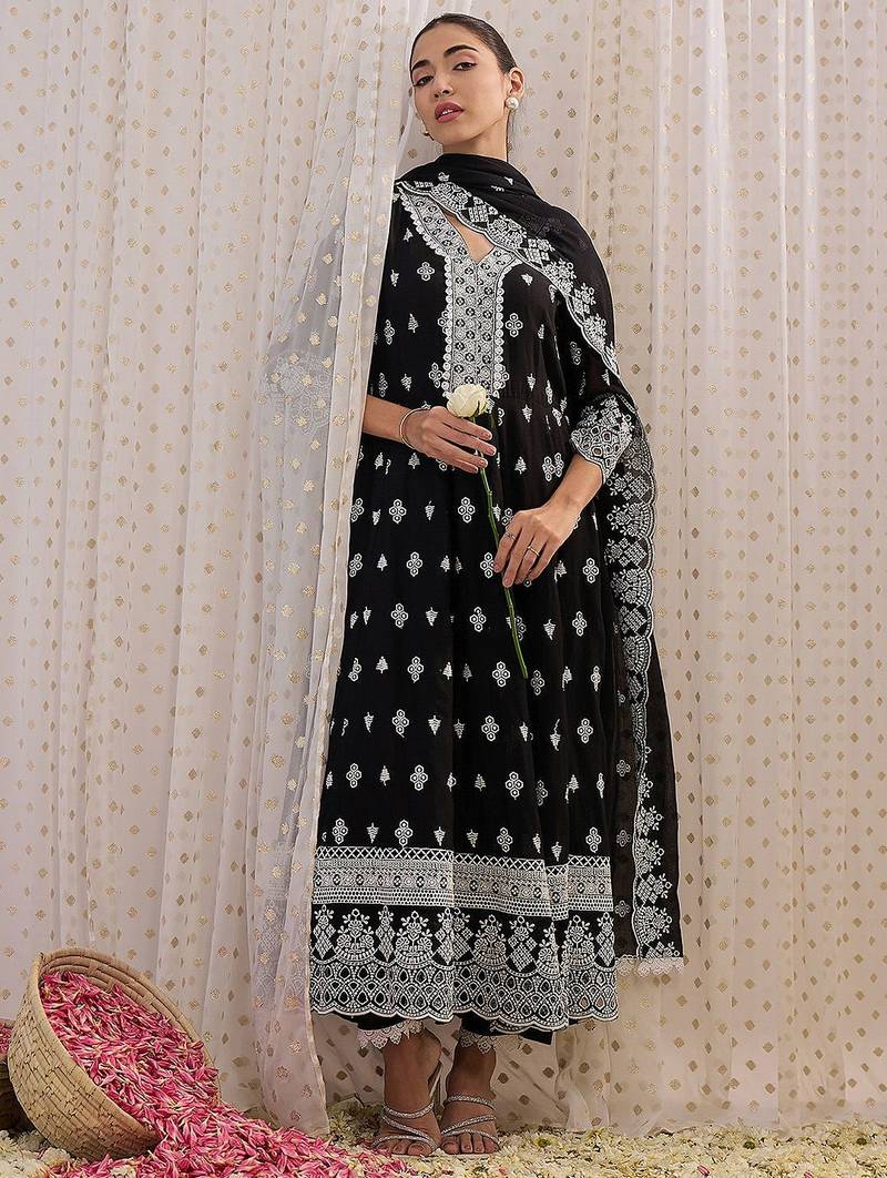 Ethnic Motifs Embroidered Pure Cotton Anarkali Kurta With Trouser And Dupatta