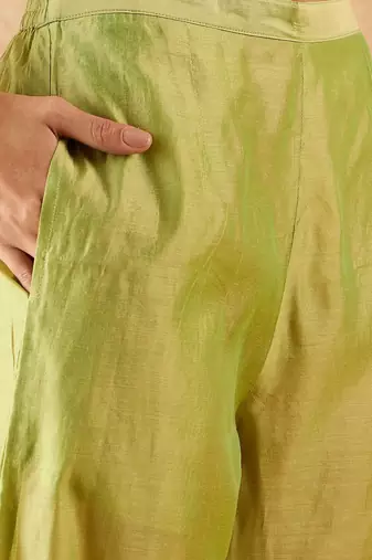 Ethnic Motifs Embroidered Straight Thread Work Kurta with Palazzos