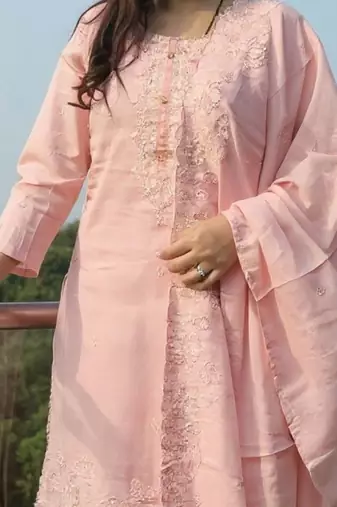 Women Floral Embroidered Cotton Kurta with Trousers & Dupatta