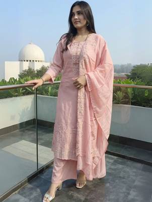 Women Floral Embroidered Cotton Kurta with Trousers & Dupatta 1