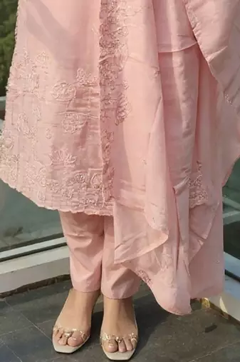 Women Floral Embroidered Cotton Kurta with Trousers & Dupatta