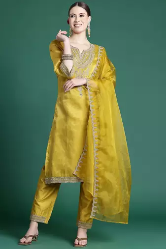 Ethnic Motifs Yoke Design Sequinned Kurta With Trousers & Dupatta