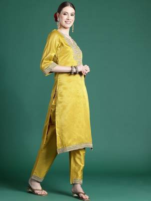 Ethnic Motifs Yoke Design Sequinned Kurta With Trousers & Dupatta 6