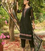 Floral Embroidered Organza Straight Kurta With Trousers & Dupatta