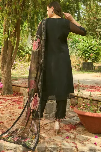 Floral Embroidered Organza Straight Kurta With Trousers & Dupatta
