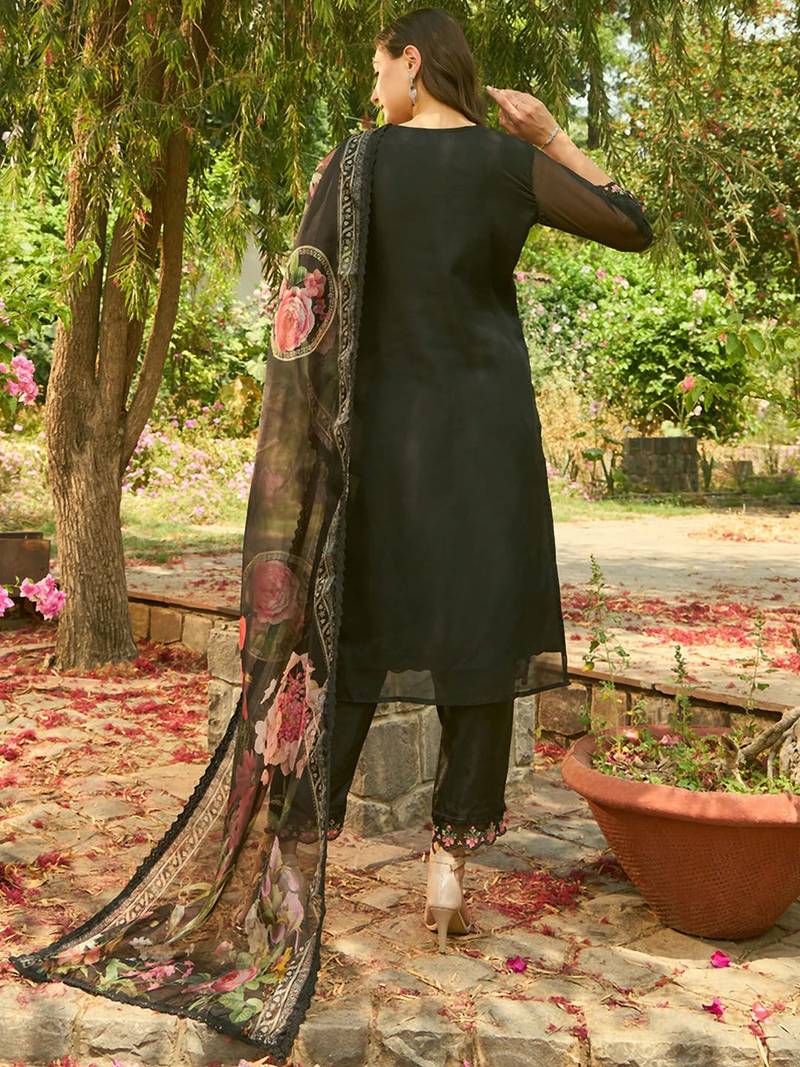Floral Embroidered Organza Straight Kurta With Trousers & Dupatta