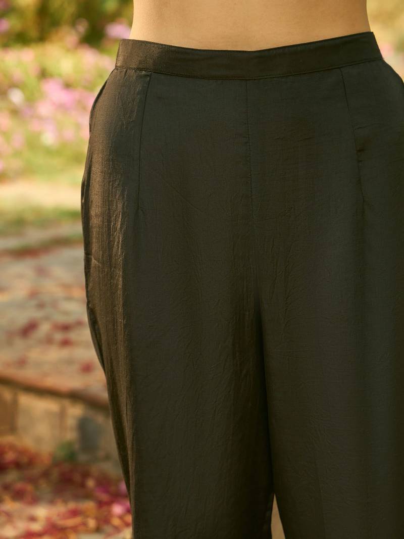 Floral Embroidered Organza Straight Kurta With Trousers & Dupatta