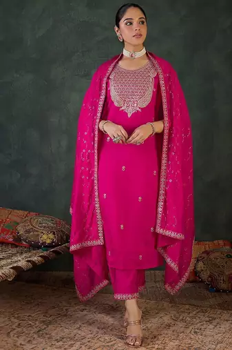 Women Embroidered Regular Sequinned Kurta Set