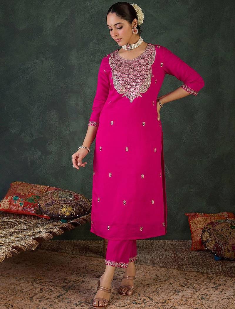 Women Embroidered Regular Sequinned Kurta Set