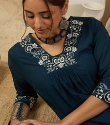 Women Ethnic Motifs Embroidered Pure Cotton Kurta with Trousers