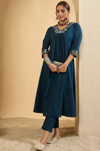 women ethnic motifs embroidered  cotton kurta with trousers
