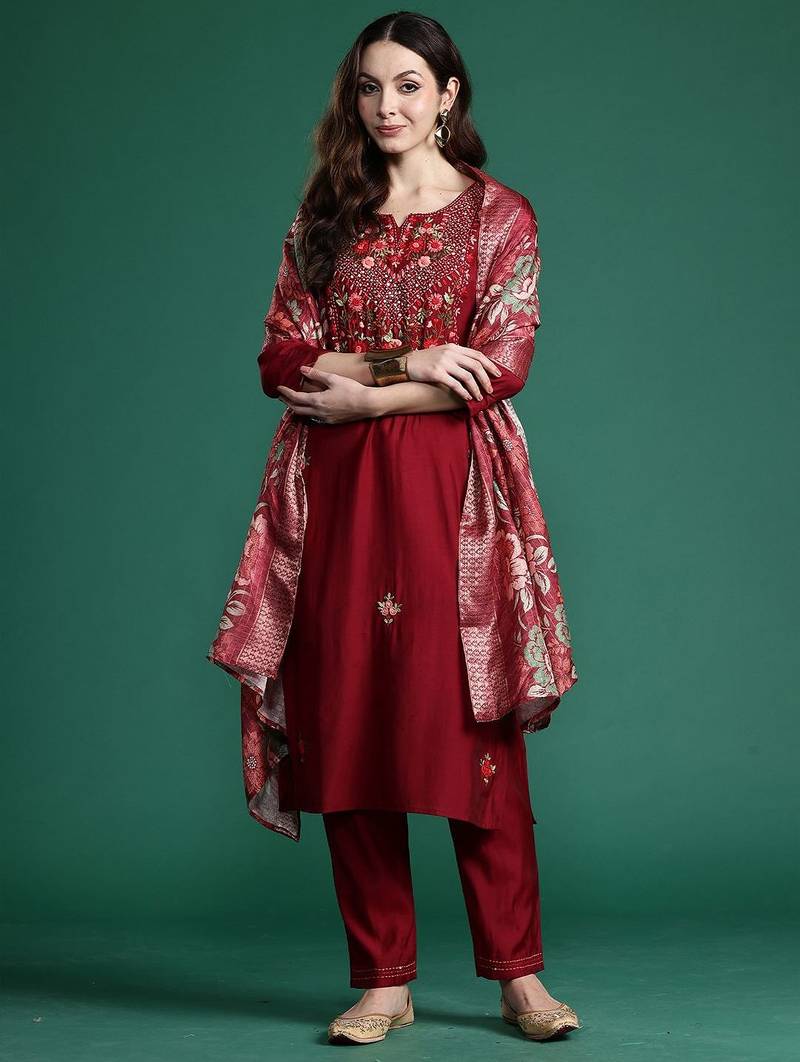 Floral Embroidered Thread Work Kurta with Trousers & With Dupatta