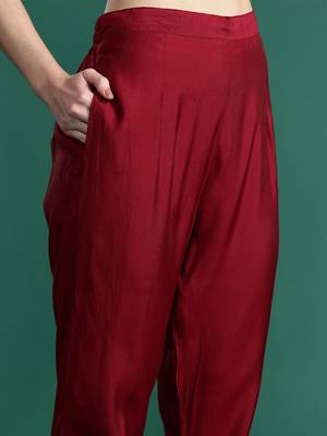 Floral Embroidered Thread Work Kurta with Trousers & With Dupatta 4
