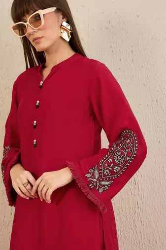 Mandarin Collar Thread Work Straight Kurta with Trousers
