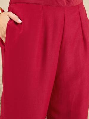 Mandarin Collar Thread Work Straight Kurta with Trousers 4