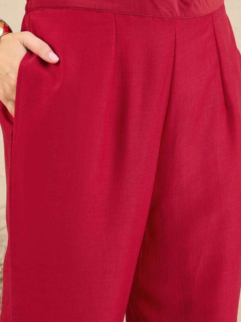 Mandarin Collar Thread Work Straight Kurta with Trousers