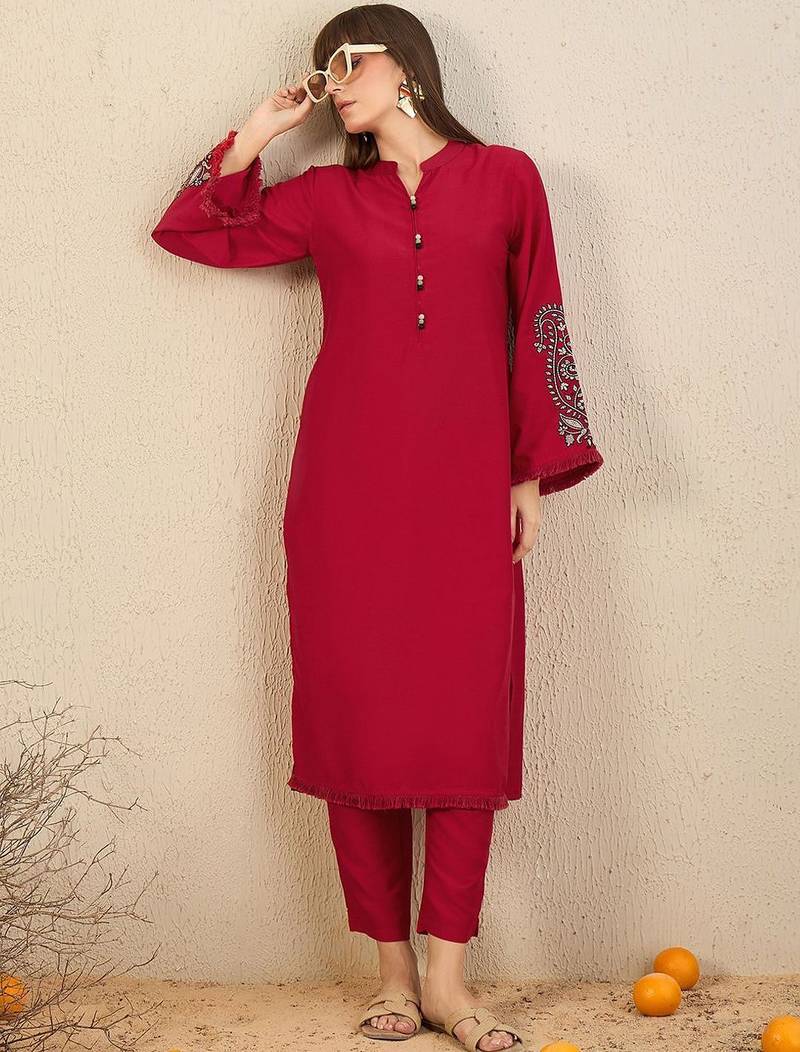 Mandarin Collar Thread Work Straight Kurta with Trousers
