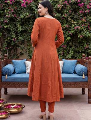 women floral embroidered regular thread work  cotton kurta with trousers & with dupatta 5