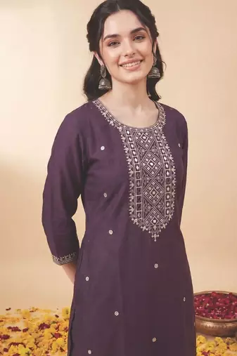 Women Ethnic Motifs Embroidered Regular Mirror Work Kurta with Trousers & With Dupatta