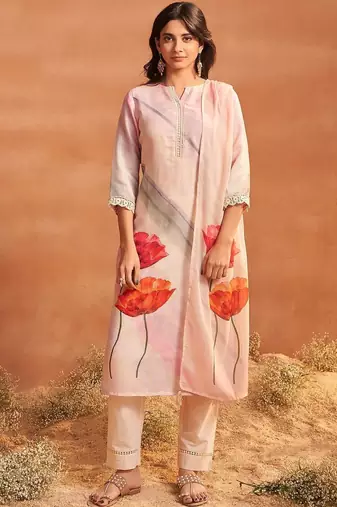 Women Floral Printed Regular Linen Kurta with Trousers & With Dupatta