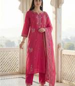 Women Floral Embroidered Regular Thread Work Kurta with Trousers & With Dupatta